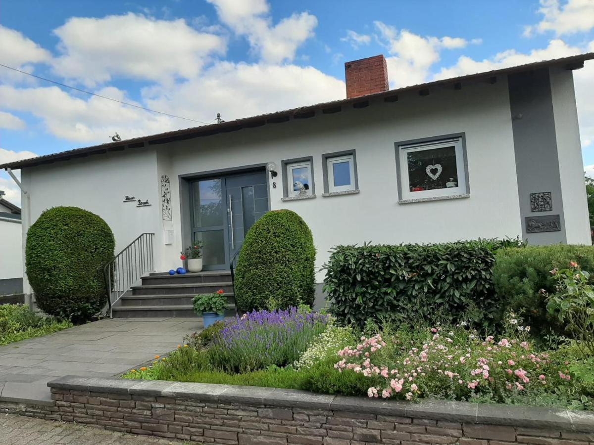 Feriehus Vulkaneifel Haus Pesch *